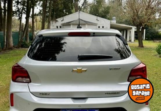 Autos - Chevrolet Onix 1.0 turbo PREMIER 2020 Nafta 99000Km - En Venta