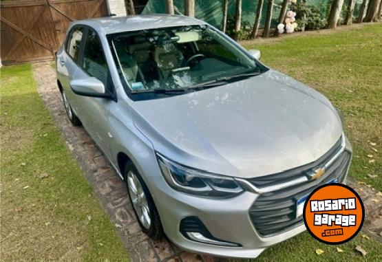 Autos - Chevrolet Onix 1.0 turbo PREMIER 2020 Nafta 99000Km - En Venta