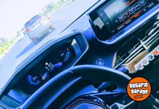 Autos - Peugeot 208 2021 Nafta 60200Km - En Venta