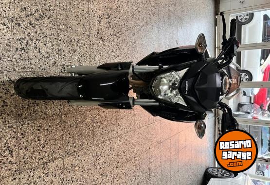 Motos - Honda Cb 250 2018 Nafta 18000Km - En Venta