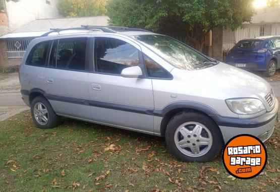 Autos - Chevrolet Zafira 2002 Nafta 200000Km - En Venta