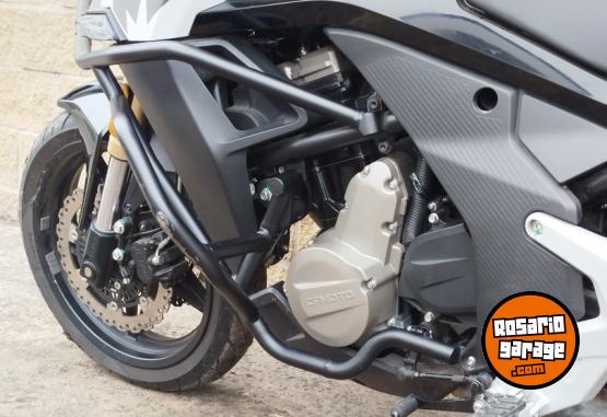 Motos - CF 650MT RZ 2022 Nafta 14916Km - En Venta