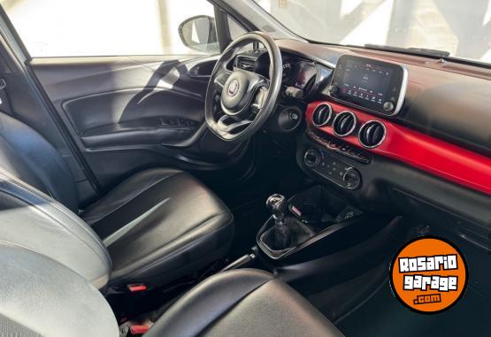 Autos - Fiat Argo HGT 1.8 2018 Nafta 64000Km - En Venta