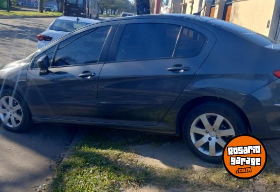 Autos - Peugeot 408 ALLURE + NAVEGADOR 2013 GNC 128000Km - En Venta