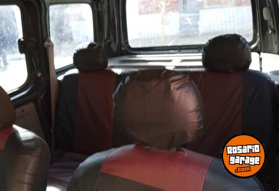 Utilitarios - Renault Kangoo 2008 GNC 220000Km - En Venta