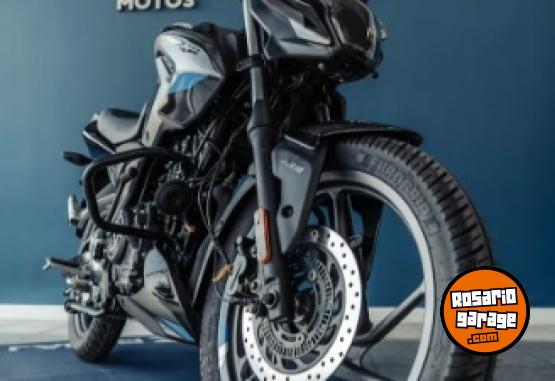 Motos - Bajaj P150 2025 Nafta 0Km - En Venta