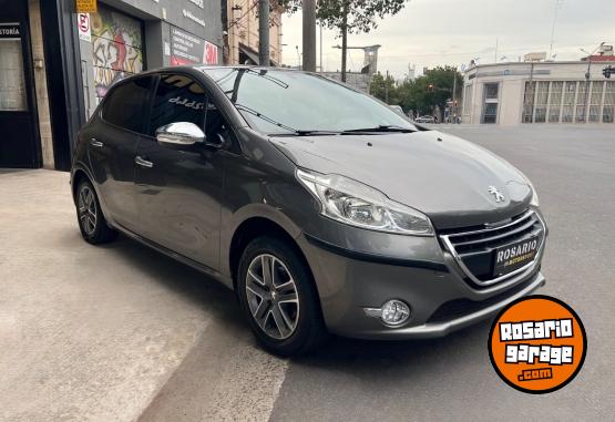 Autos - Peugeot 208 2016 Nafta 91000Km - En Venta