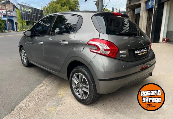 Autos - Peugeot 208 2016 Nafta 91000Km - En Venta