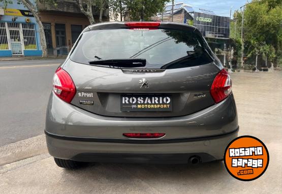 Autos - Peugeot 208 2016 Nafta 91000Km - En Venta