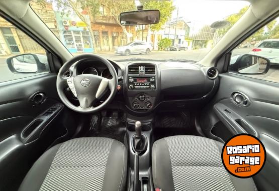 Autos - Nissan Versa 2015 Nafta  - En Venta