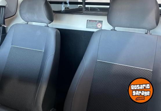 Camionetas - Volkswagen SAVEIRO PACK HIGH 1.6 2019 GNC 108000Km - En Venta