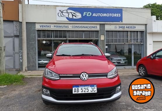 Autos - Volkswagen SURAN CROSS HIG 2017 GNC 128000Km - En Venta
