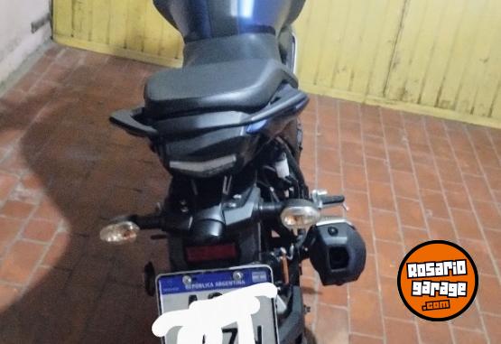 Motos - Yamaha F-ZS FI V3.0 2024 Nafta 5000Km - En Venta