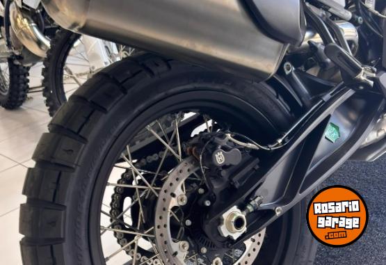 Motos - Husqvarna NORDEN 901 2025 Nafta 0Km - En Venta