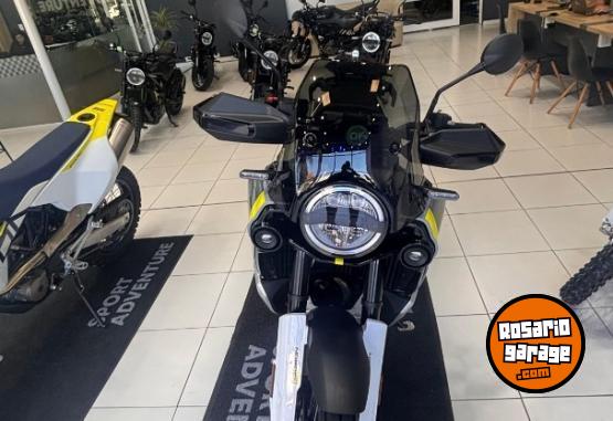 Motos - Husqvarna NORDEN 901 2025 Nafta 0Km - En Venta