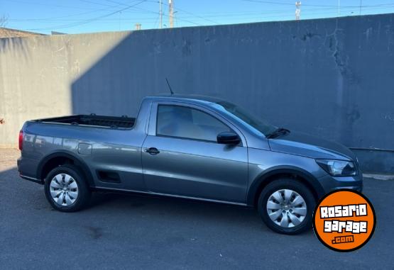 Camionetas - Volkswagen Saveiro 2017 Nafta 150000Km - En Venta