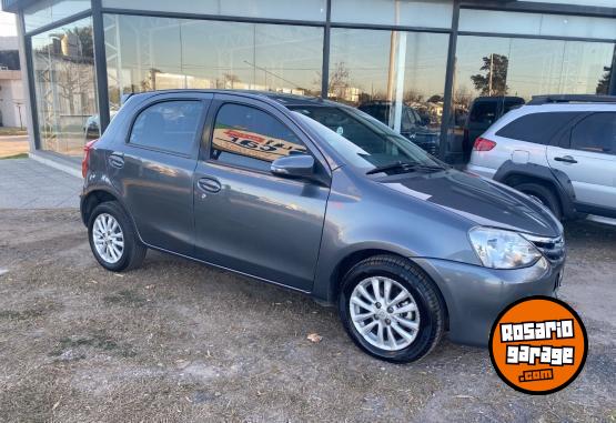Autos - Toyota Etios XLS 1.5 5ptas 2015 Nafta 95900Km - En Venta