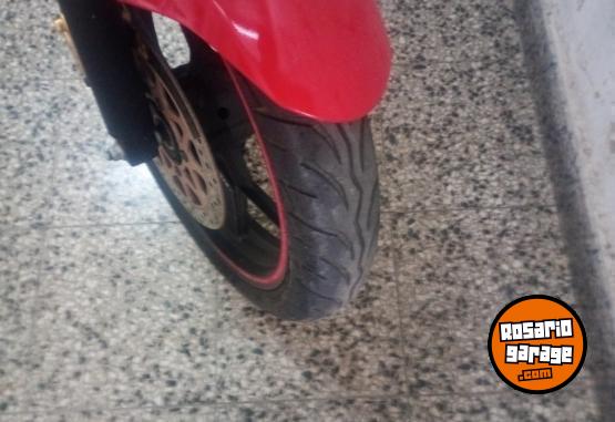 Motos - Suzuki Gixxer 150 2018 Nafta 24500Km - En Venta