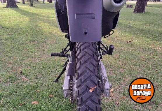 Motos - Honda Tornado 250 2021 Nafta 2950Km - En Venta