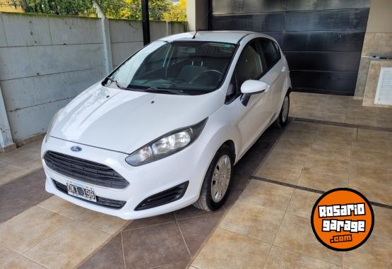 Autos - Ford Fiesta 2014 Nafta 140000Km - En Venta