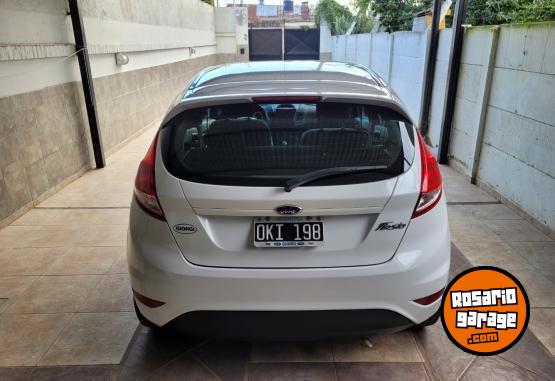 Autos - Ford Fiesta 2014 Nafta 140000Km - En Venta