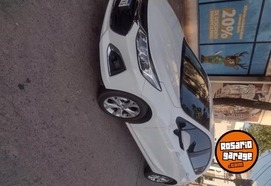 Autos - Chevrolet Cruze lt 2024 Nafta 10000Km - En Venta