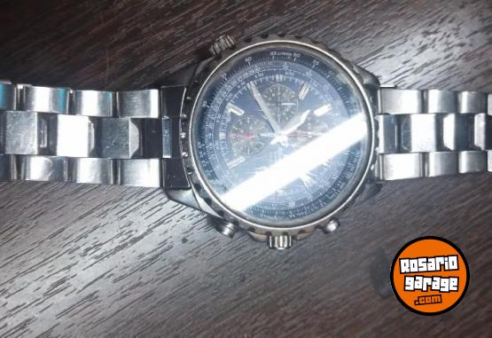 Indumentaria - RELOJ CASSIO PILOT EDIFICE - En Venta