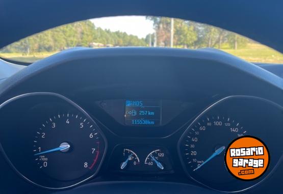 Autos - Ford focus se plus at 2016 Nafta 118000Km - En Venta