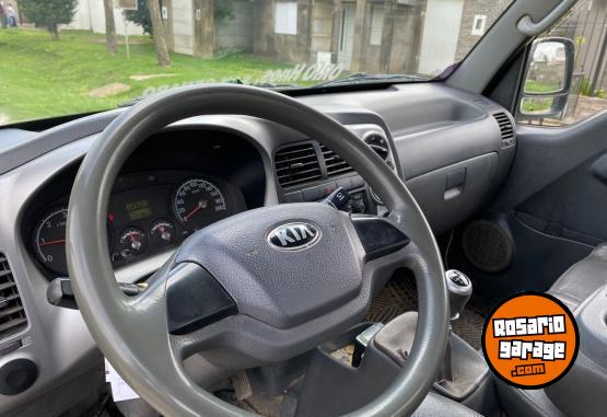 Camiones y Grúas - Kia k2500 2013 unico dueño - En Venta