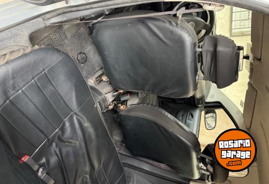 Autos - Volkswagen Fox 2006 Nafta 246000Km - En Venta