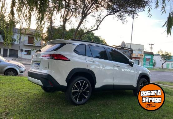 Autos - Toyota Corolla Cross 2.0 seg 2023 Nafta 1800Km - En Venta