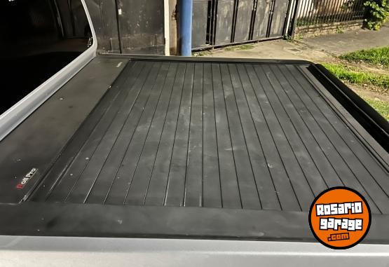 Camionetas - Volkswagen Amarok v6 highline 2020 Diesel 136000Km - En Venta