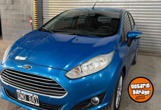 Autos - Ford fiesta kitetic se 2015 Nafta 115000Km - En Venta