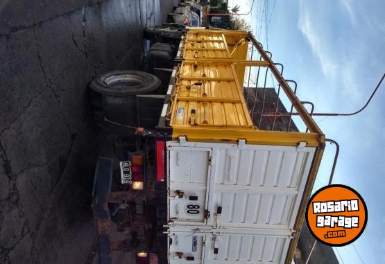 Camiones y Gras - Volvo 260 mwm 2008 - En Venta