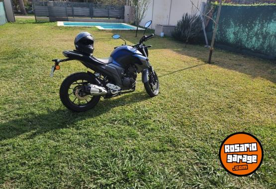 Motos - Yamaha FZ 250 2023 Nafta 2300Km - En Venta