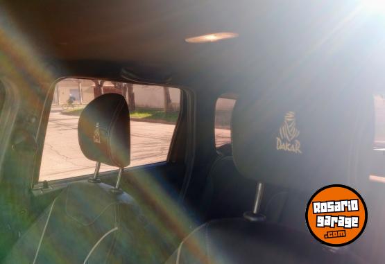 Camionetas - Renault DUSTER DAKAR III 2.0 4X4 2018 GNC 73000Km - En Venta