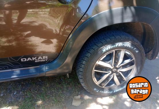 Camionetas - Renault DUSTER DAKAR III 2.0 4X4 2018 GNC 76000Km - En Venta