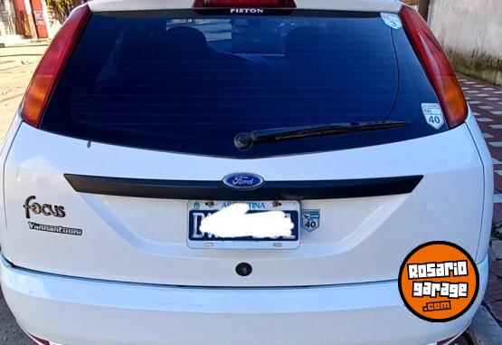Autos - Ford Focus 2002 Nafta 269000Km - En Venta