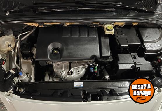 Autos - Peugeot 308 allure 2014 Nafta 115000Km - En Venta