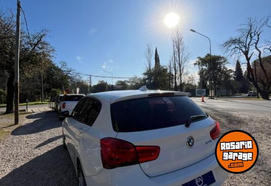 Autos - Bmw 120i 2017 Nafta 130000Km - En Venta
