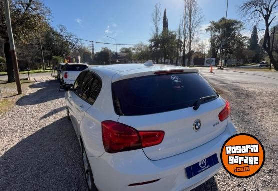 Autos - Bmw 120i 2017 Nafta 130000Km - En Venta