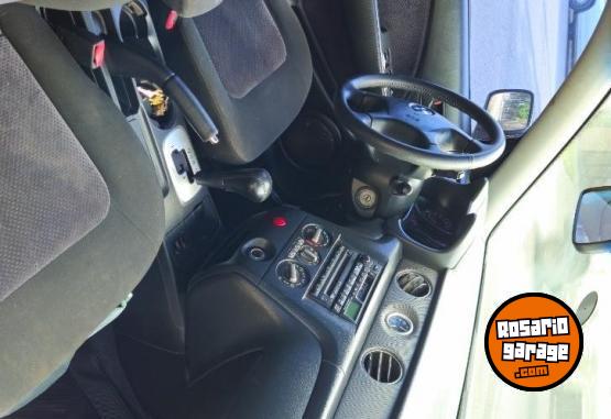 Camionetas - Mitsubishi Outlander 2006 Nafta 180000Km - En Venta