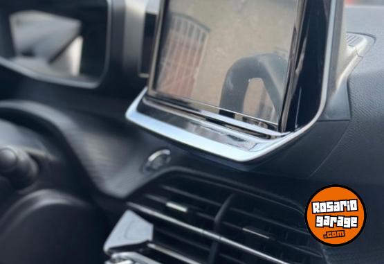 Autos - Peugeot 208 ALLURE 2022 Nafta 91300Km - En Venta