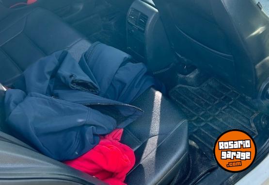 Autos - Volkswagen Vento luxury 2015 Nafta 130000Km - En Venta