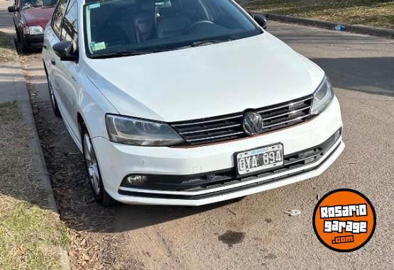 Autos - Volkswagen Vento luxury 2015 Nafta 130000Km - En Venta