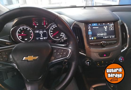Autos - Chevrolet CRUZE 4P 1.4T A/T 2022 Nafta 93000Km - En Venta