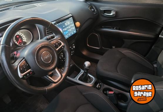 Camionetas - Chrysler JEEP COMPASS SPORT 2021 Nafta 69000Km - En Venta