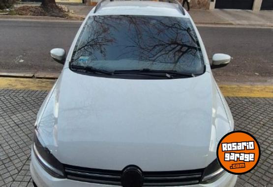 Autos - Volkswagen Suran - MSI 2015 Nafta 108000Km - En Venta