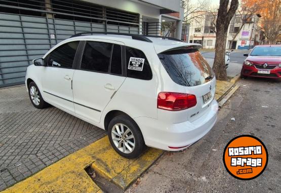 Autos - Volkswagen Suran - MSI 2015 Nafta 108000Km - En Venta