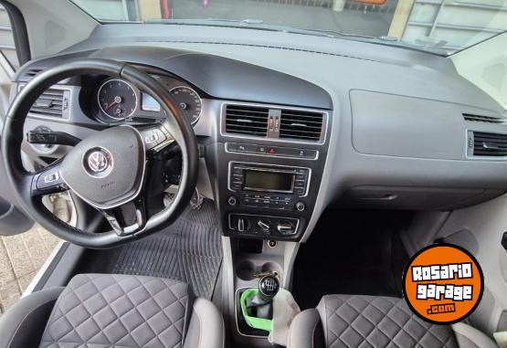 Autos - Volkswagen Suran - MSI 2015 Nafta 108000Km - En Venta